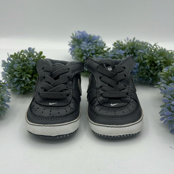 Baby Nike Force 1 Size 1C Grey/White 325331-005 - Picture 1 of 8